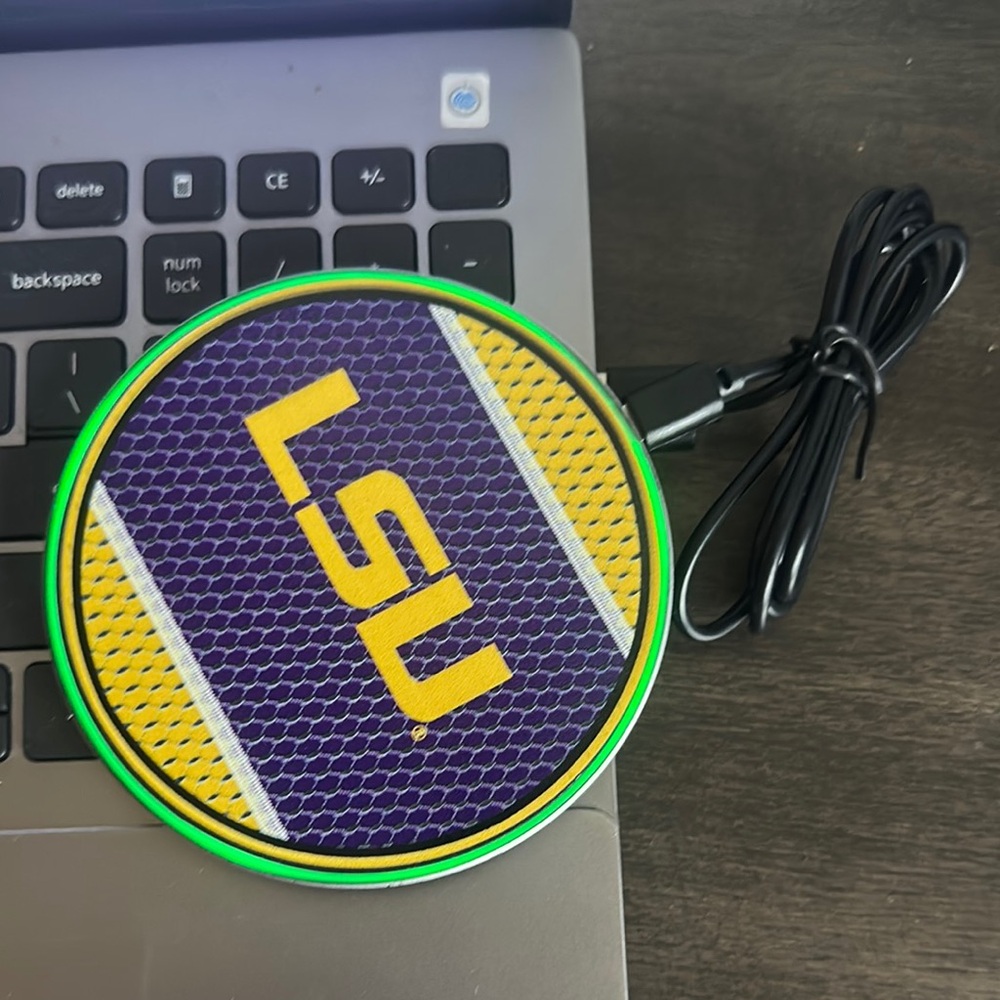 Dynamic LSU Tigers Purple and Yellow Circular Design Charger
